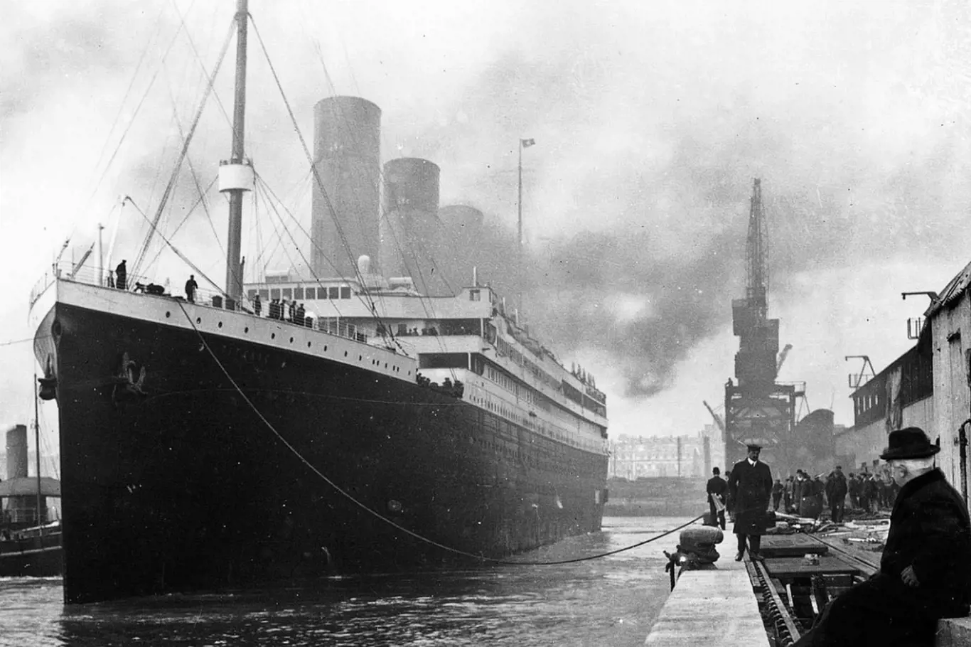 Titanic v southamptonském doku