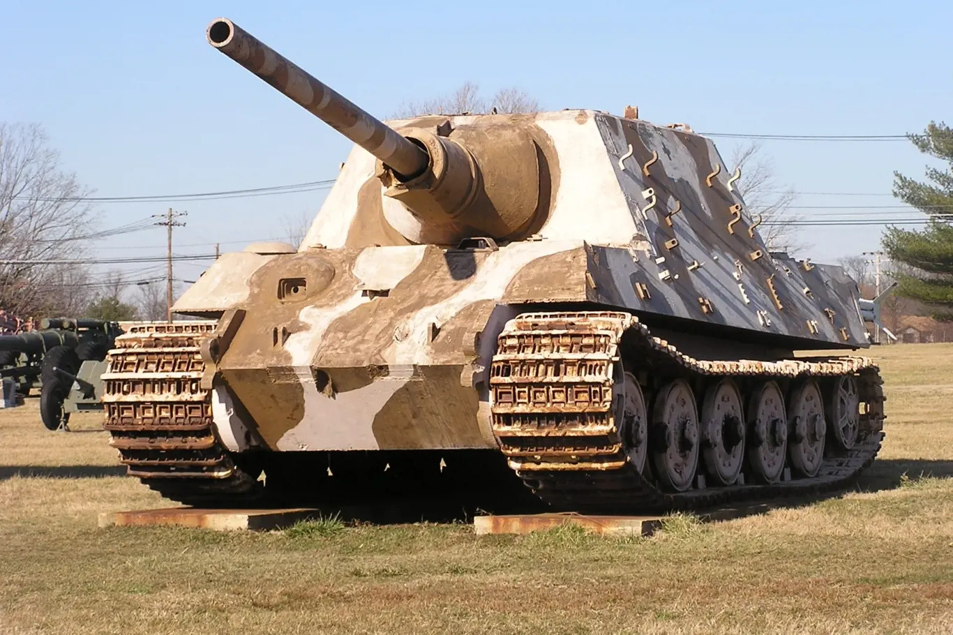 Jagdpanzer VI Jagdtiger Ausf. B 12.8cm PaK44 Panzerjäger Tiger.