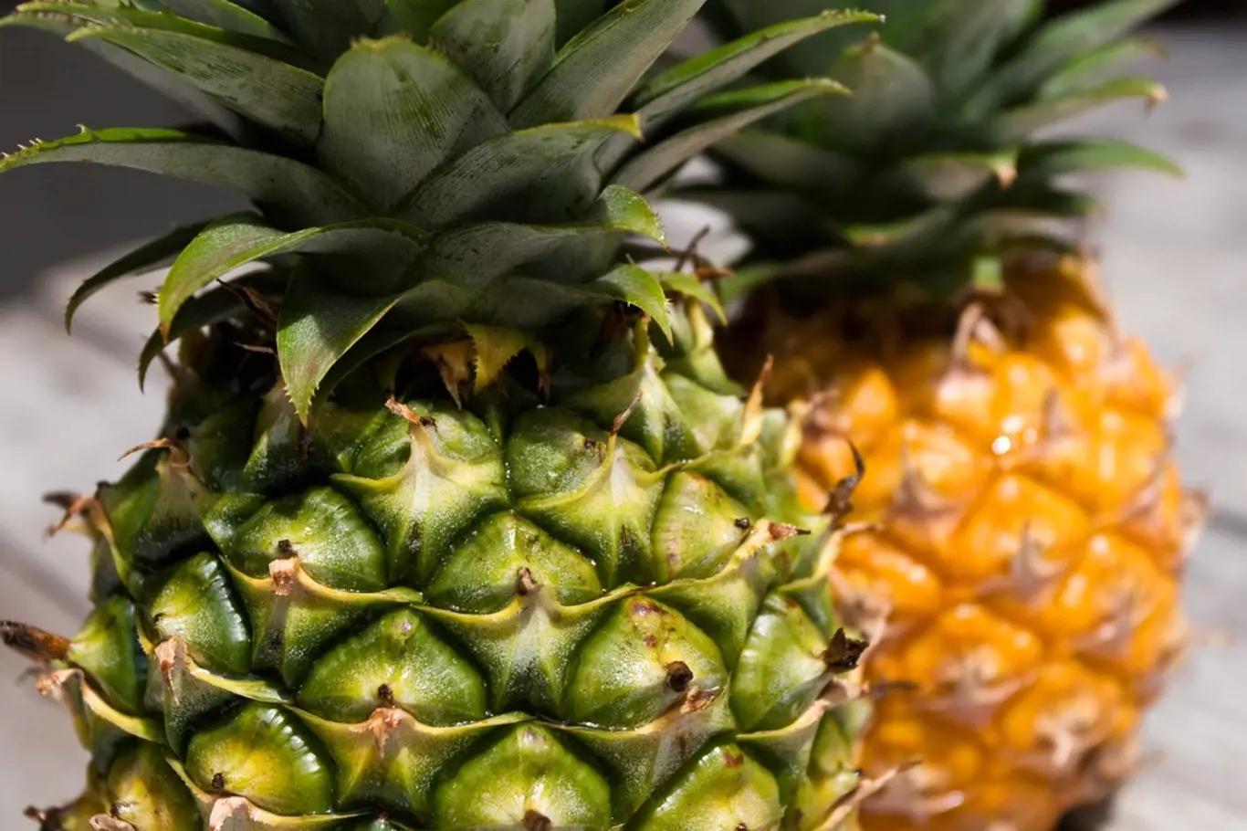 Plody ananasu patří mezi oblíbené ovoce.
