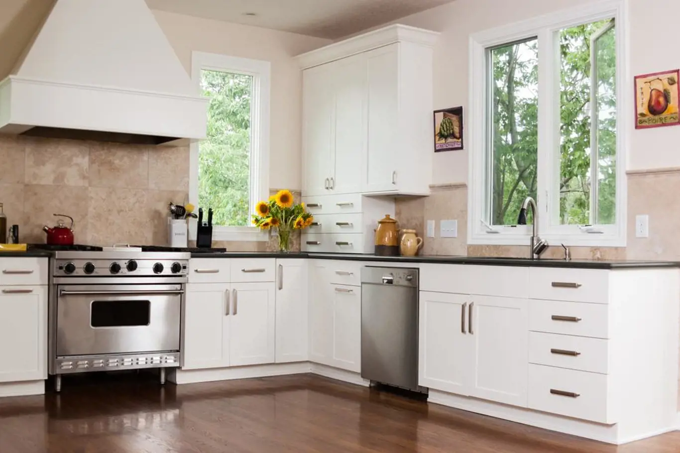 Jak správně čistit domácí spotřebiče v kuchyni?
