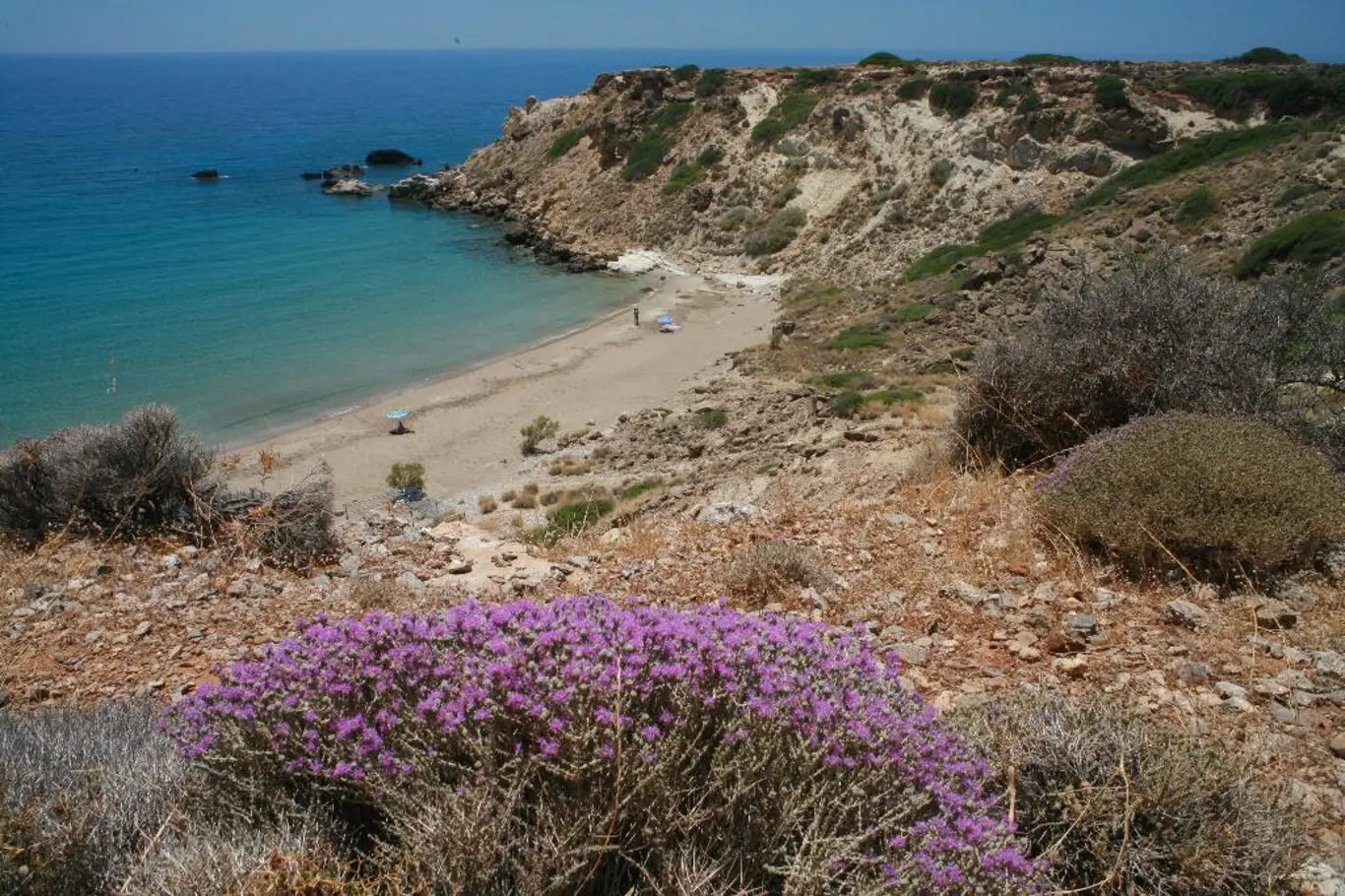 <p>V jihovýchodní části Kréty lákají malebné pláže a voní tymián.</p>
