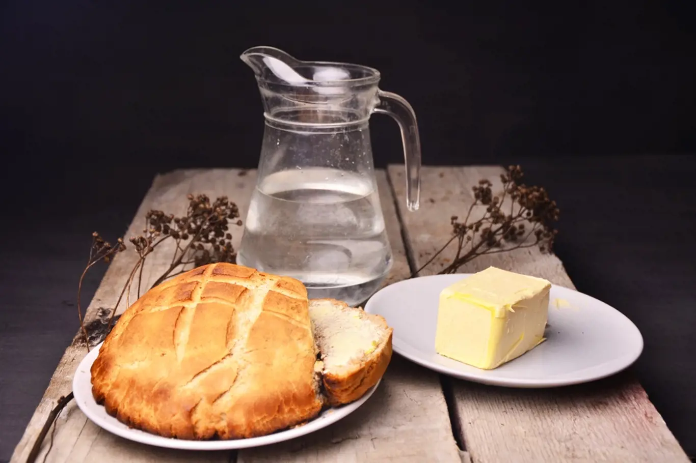 Domácí máslo je stejně návykové jako domácí chleba