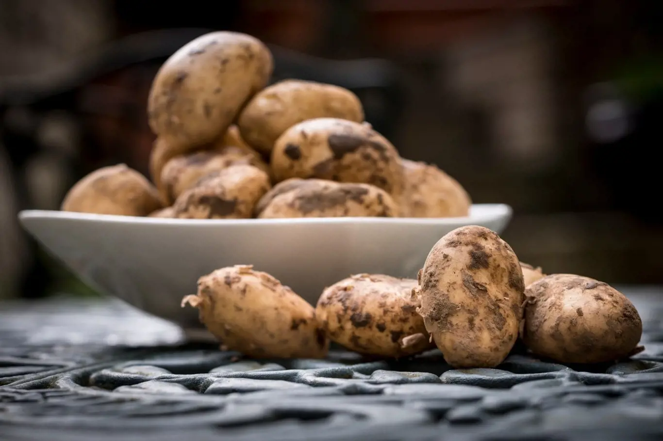 Jak uskladnit brambory? Můžete je také zavařit.