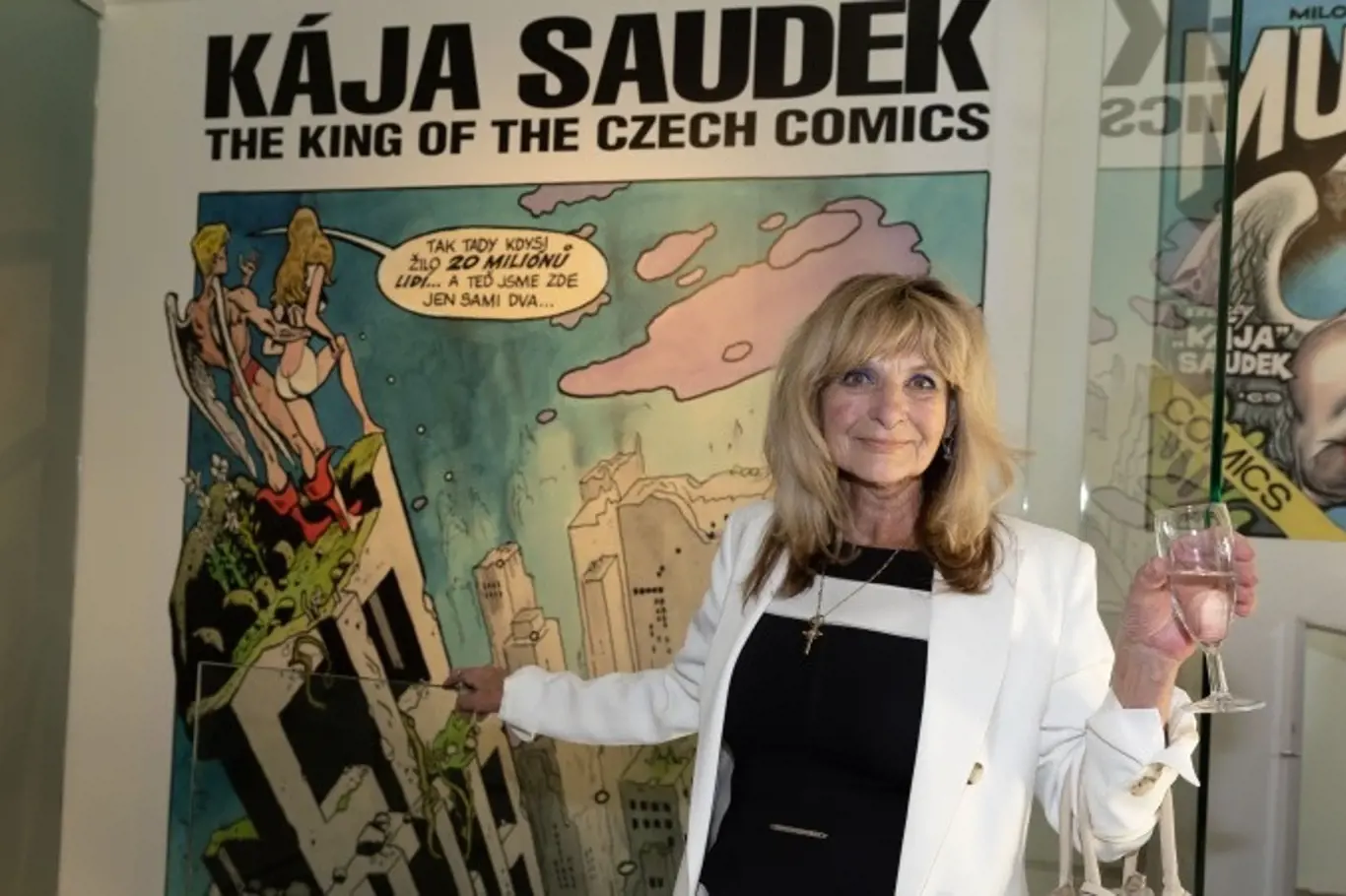 Johana Saudková, múza českého kreslíře a krále komiksů, na vernisáži výstavy
