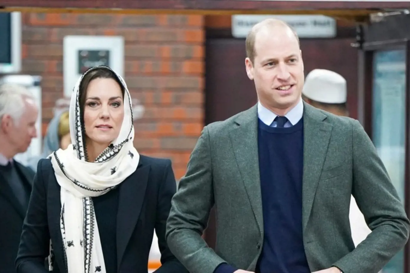 Kate Middleton a princ William se vydali do muslimského komunitního centra.