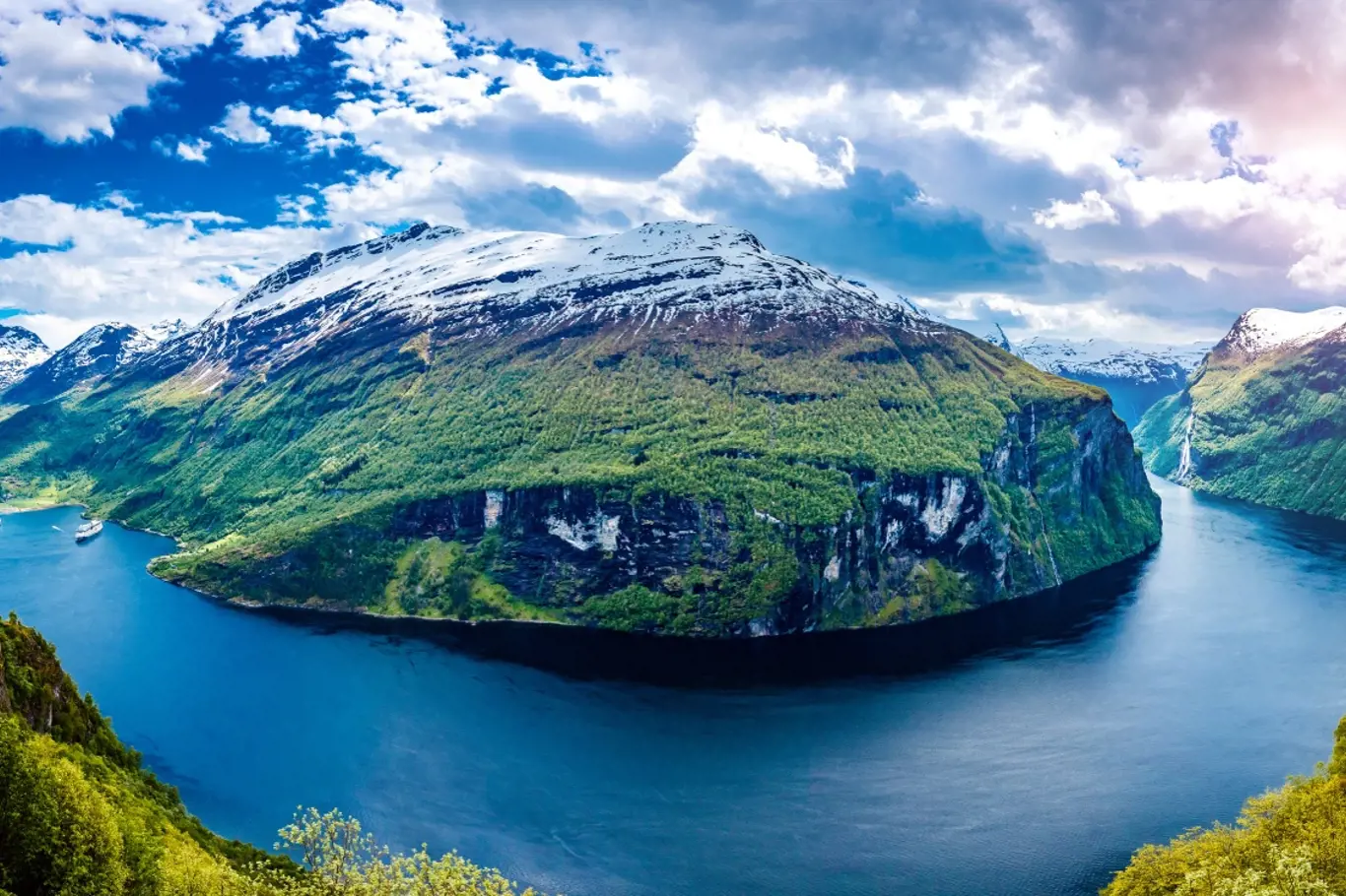 Fjord Geirangerfjord v Norsku