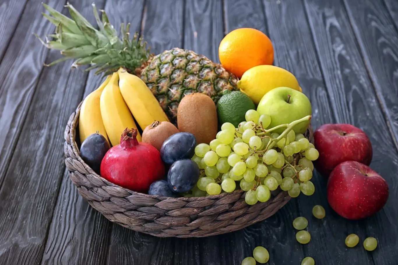 Pokud toužíme zhubnout, je vhodné některé druhy ovoce vynechat.