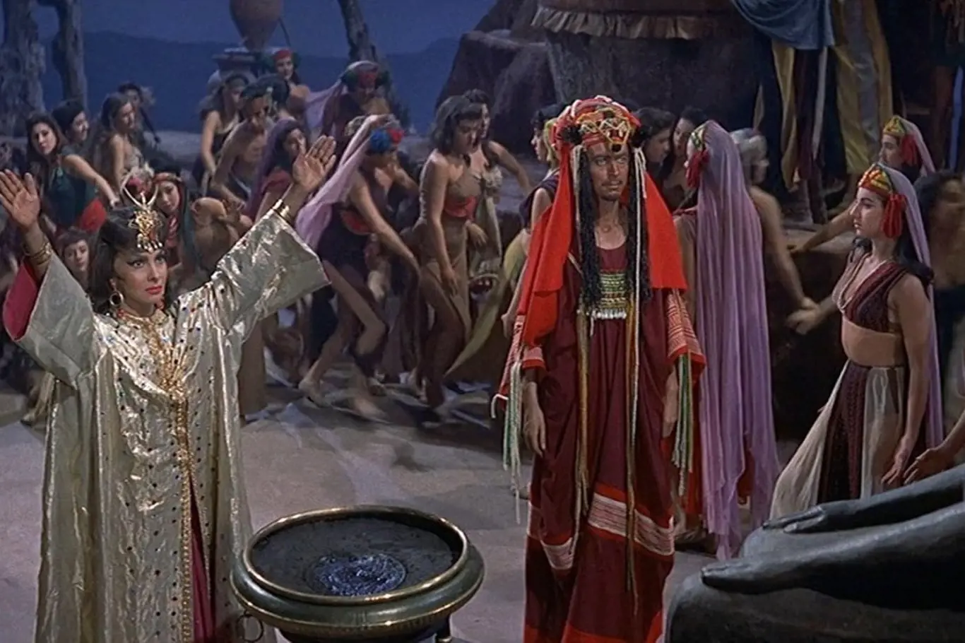 Gina Lollobrigida jako královna ze Sáby ve filmu z roku 1959