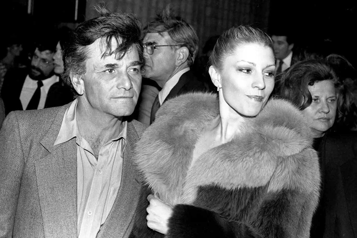 Peter Falk a manželka Shera Danese na premiéře filmu Kramerová vs. Kramer vHollywoodu, 1979