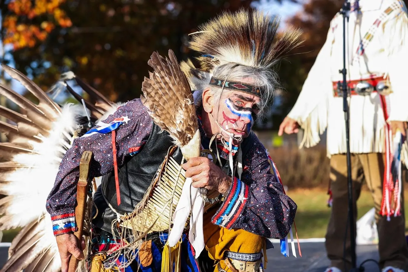Tanečník indiánského kmene Hopi