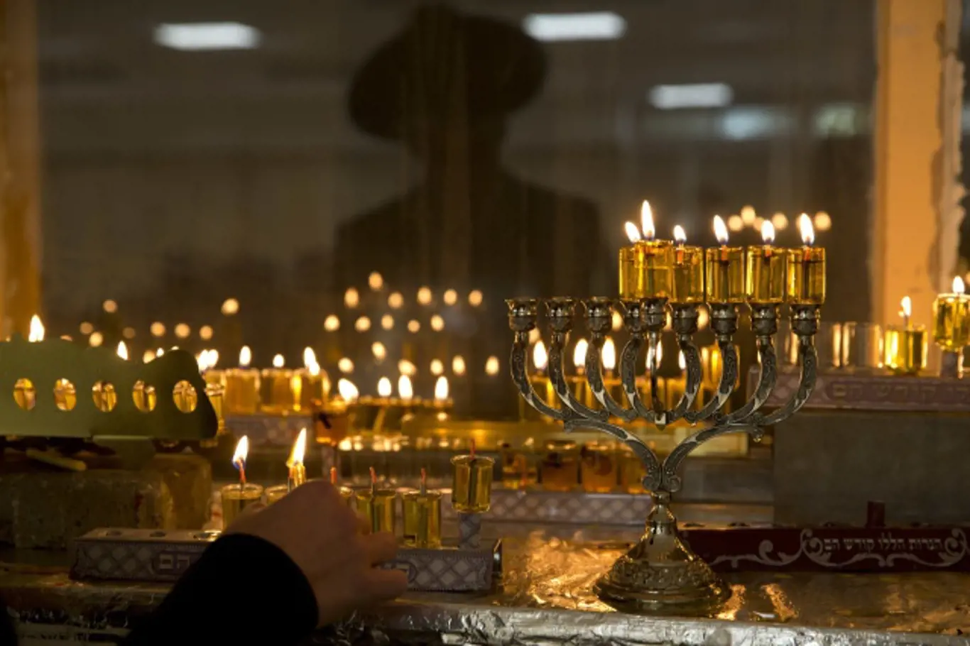 Sedmiramenný svícen, symbol židovství