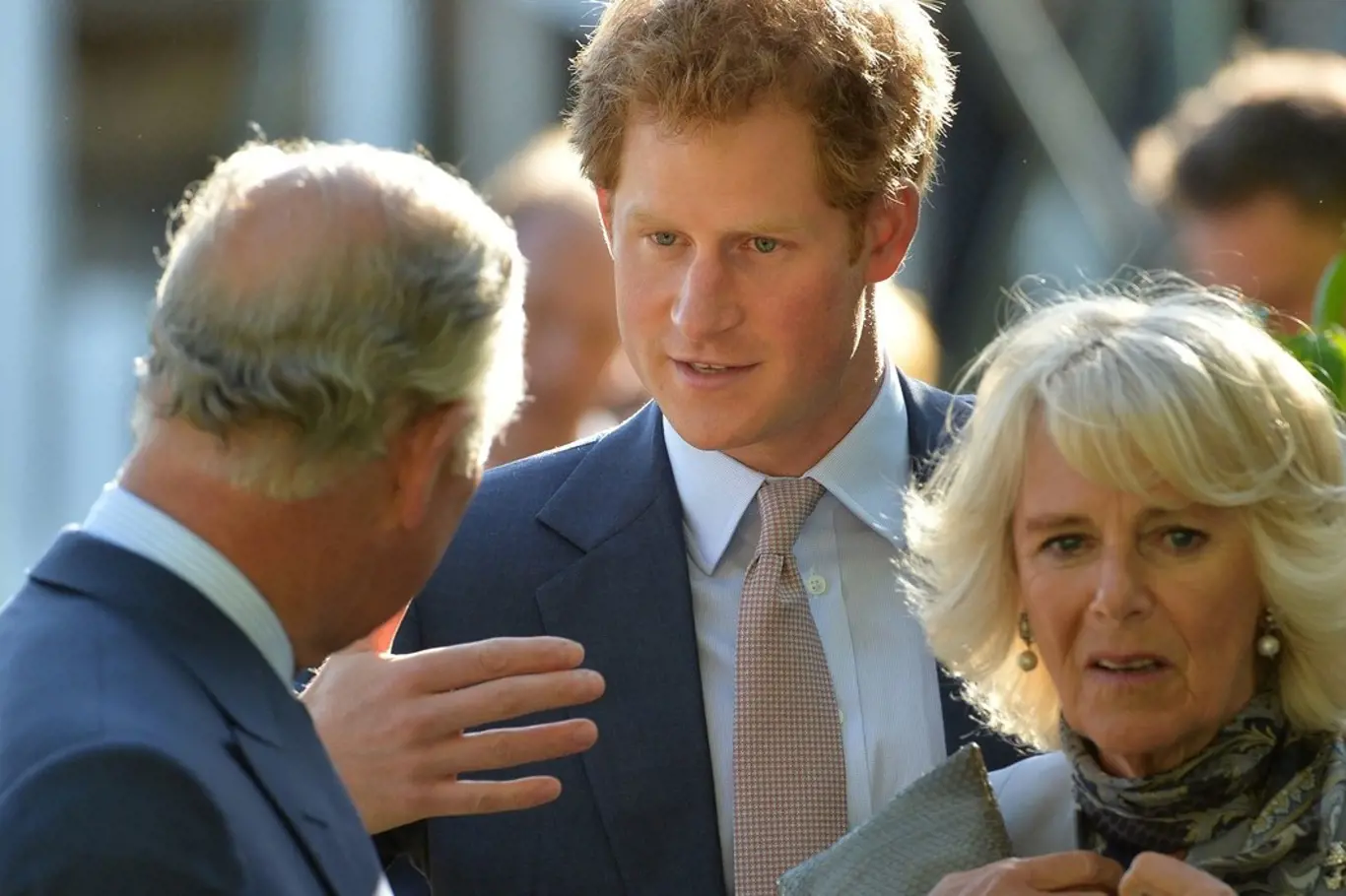 Princ Harry a Camilla Bowles