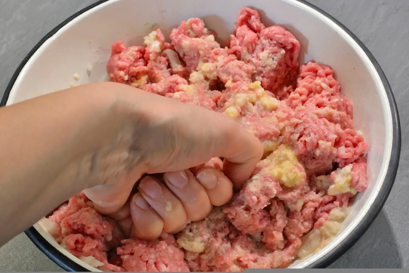 Jak připravit mleté maso na holandský řízek?