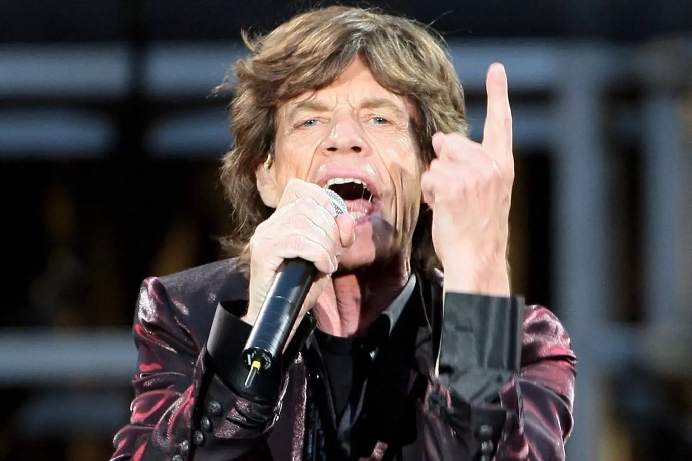 Mick Jagger má stále kondici mladíka.