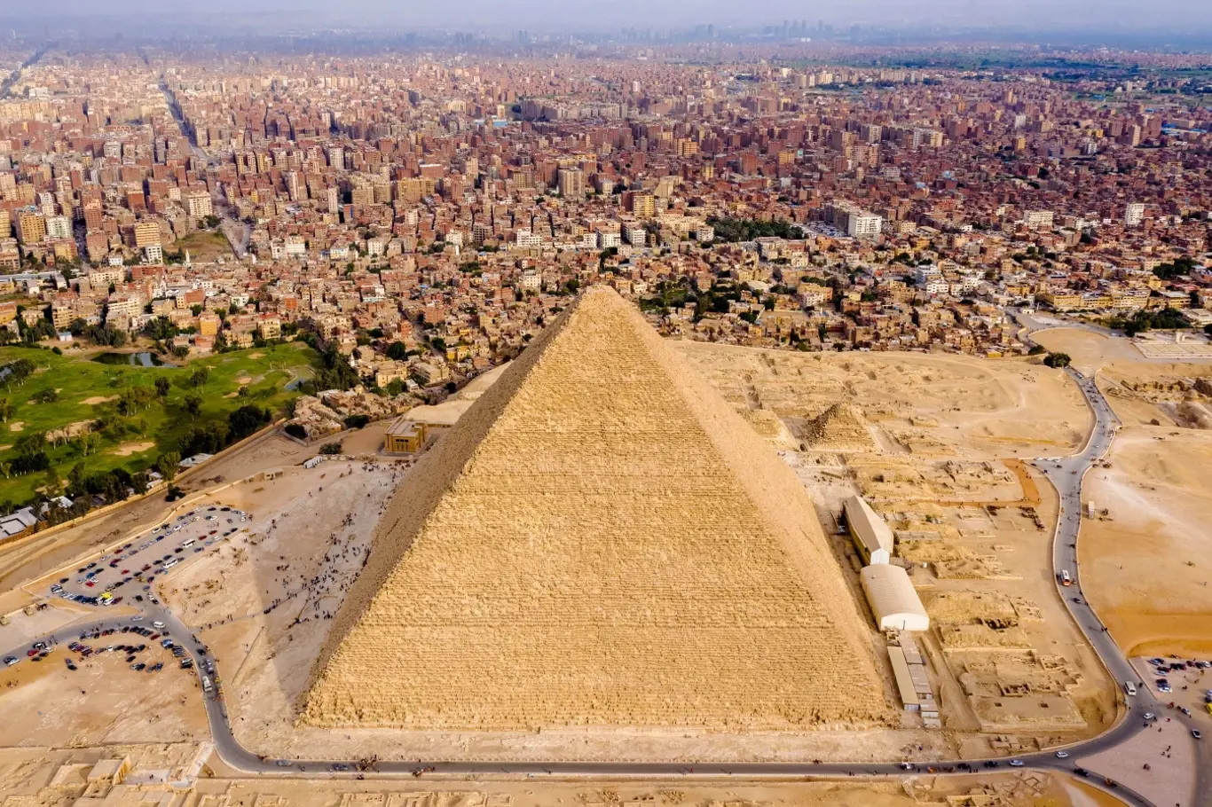 Velká pyramida v Gíze.