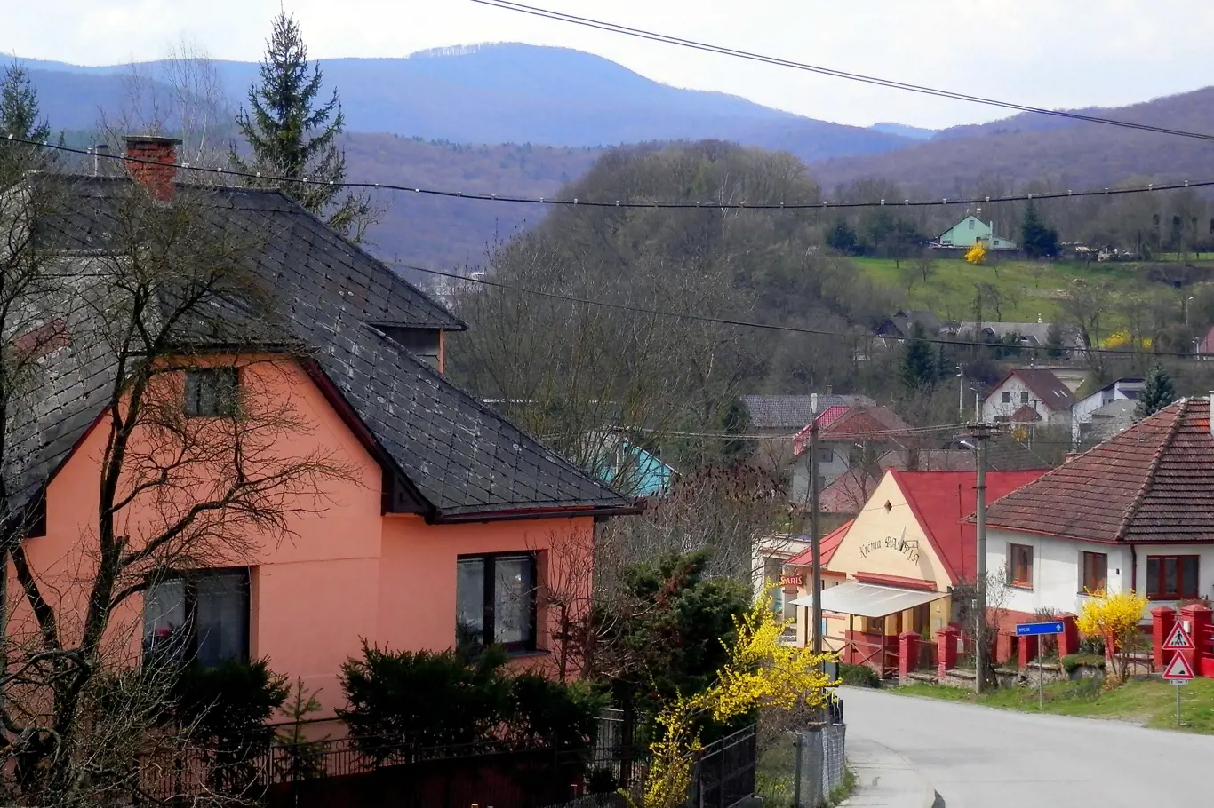Dnes poklidná vesnice Obišovice u Košic vždy tak klidná nebyla.