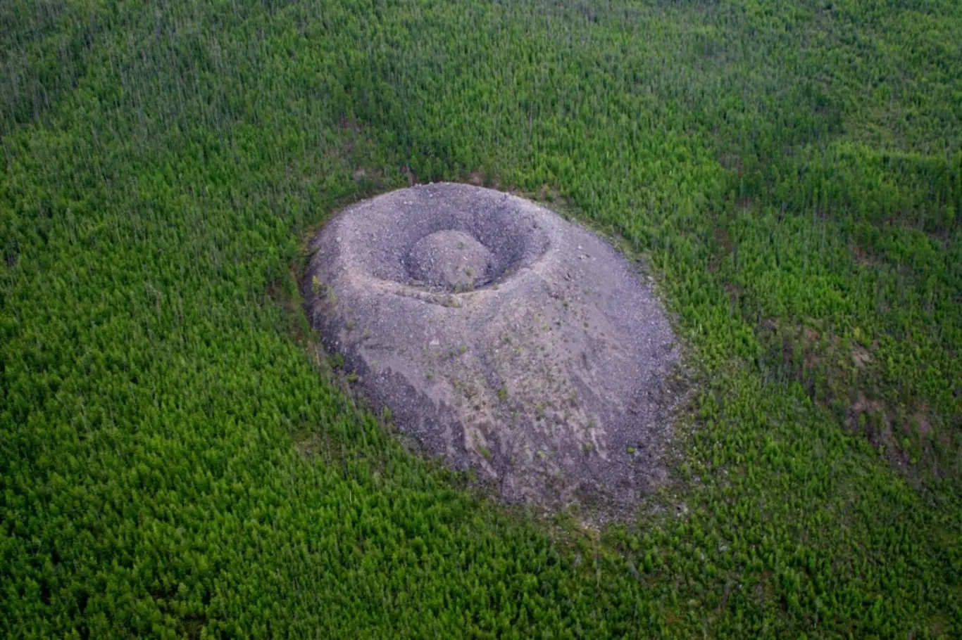 Sibiřský kráter Patom
