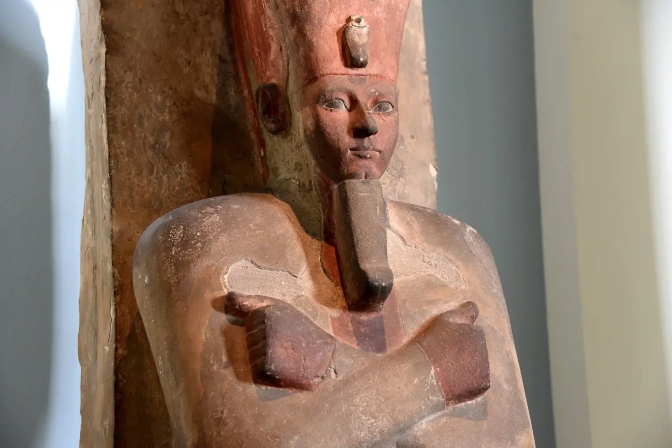Osiridova socha Amenhotepa I., která se v současnosti nachází v Britském muzeu.