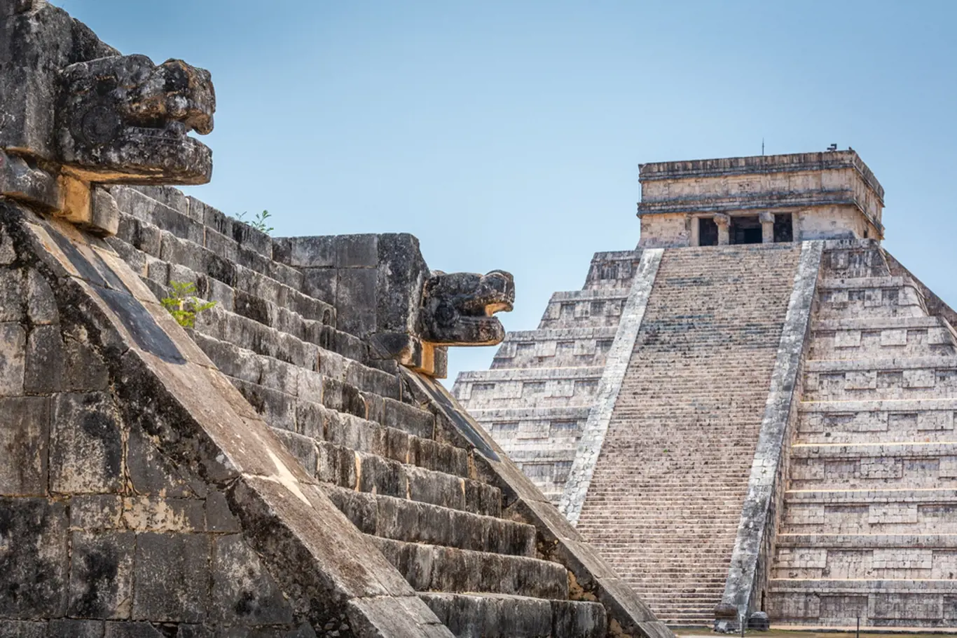 Co objevili vědci uvnitř Kukulkánovy pyramidy?