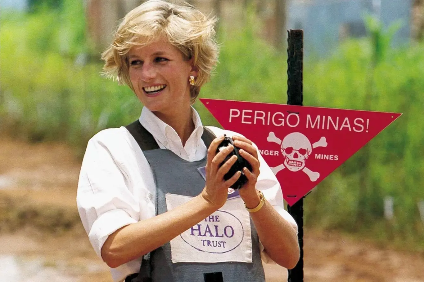 Princezna Diana na minovém poli.
