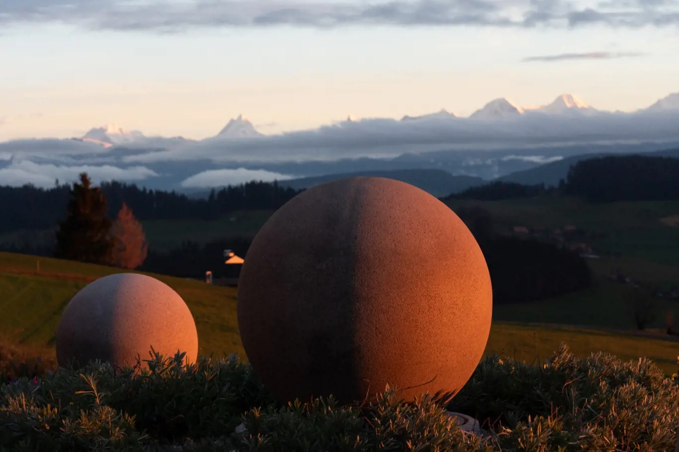 Kamenné koule v Kostarice je souhrnný název více jak 500 koulí nacházejících se především na jihu Kostariky