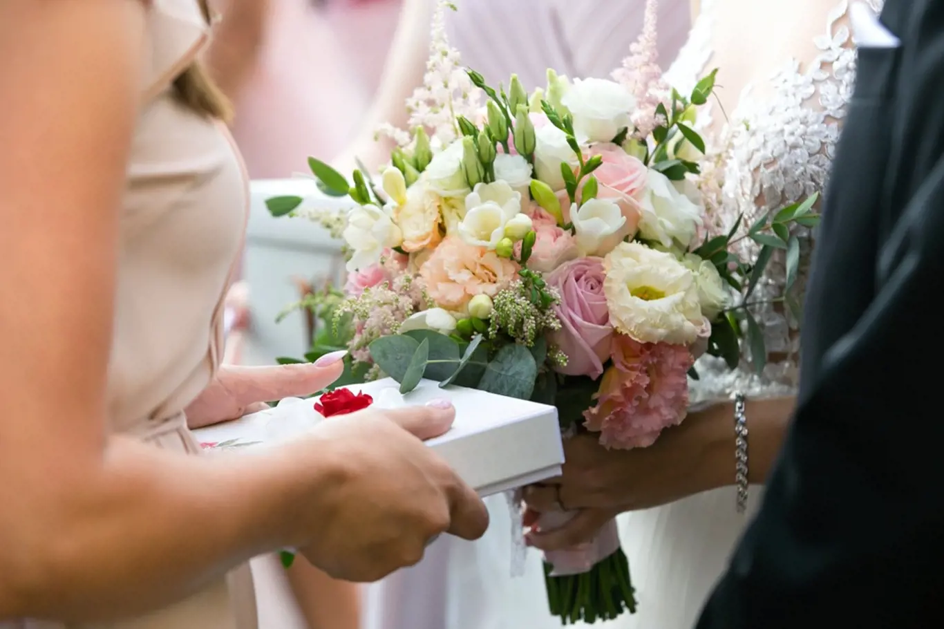 Vybrat ten správný svatební dar není jen tak