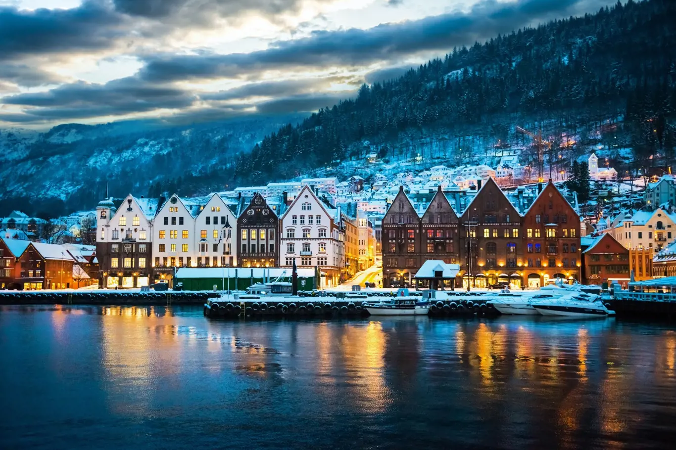 Noční pohled na Bruggy, Bergen