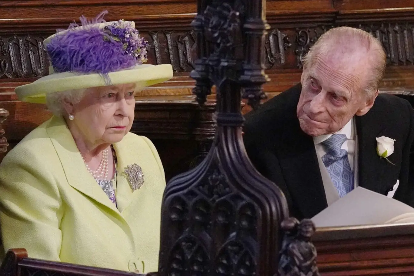 Meghan v rozhovoru uvedla, že mluvila s královnou o zdravotním stavu prince Philipa. 