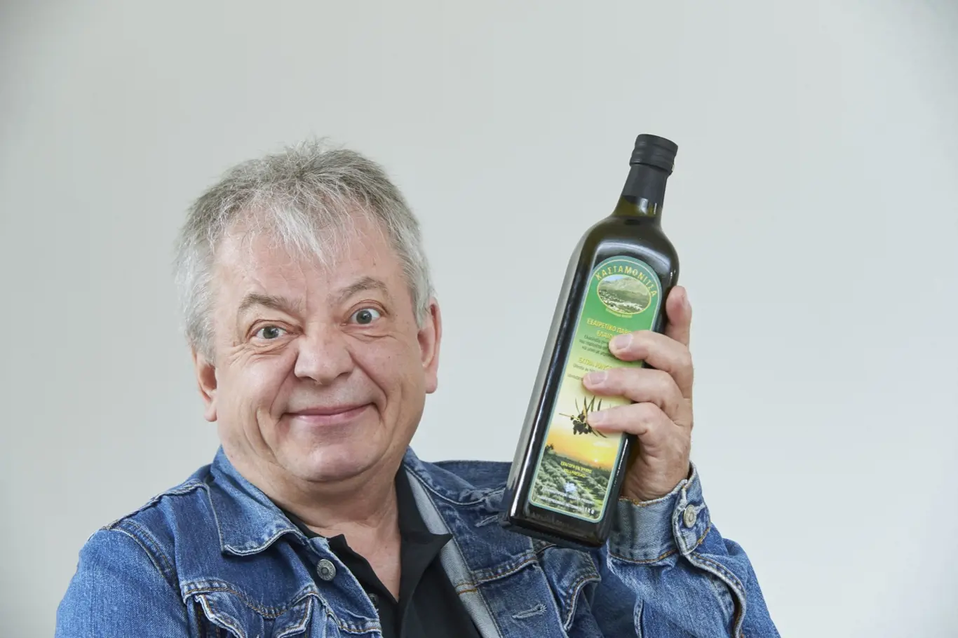 Kromě českého česneku dováží Martin Fripp olivový olej z Kréty