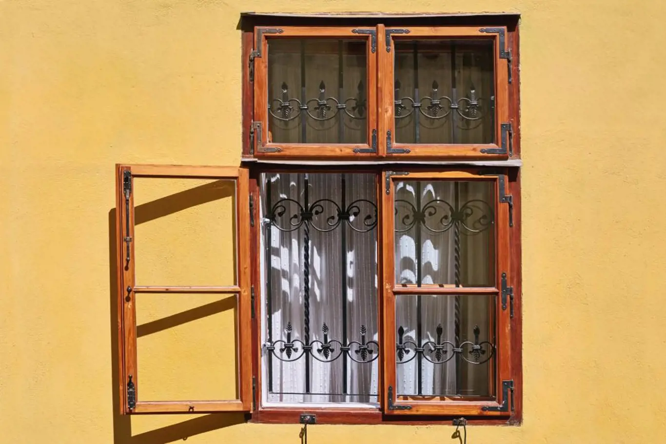 Typický příklad špaletového okna