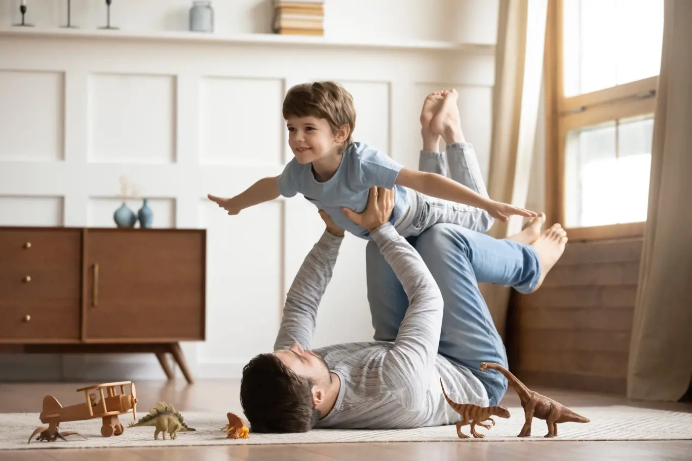 6 tipů, jak doma zabavit roční dítě