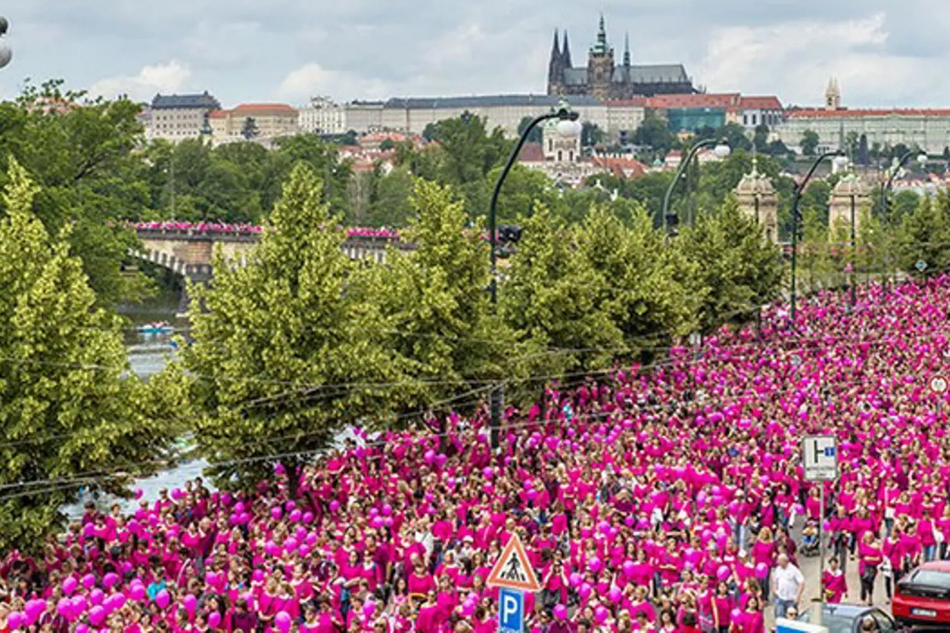 AVON Pochod proti rakovině prsu 2014