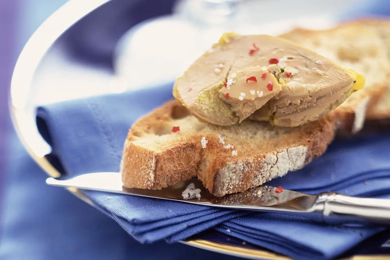 Foie gras na chlebu