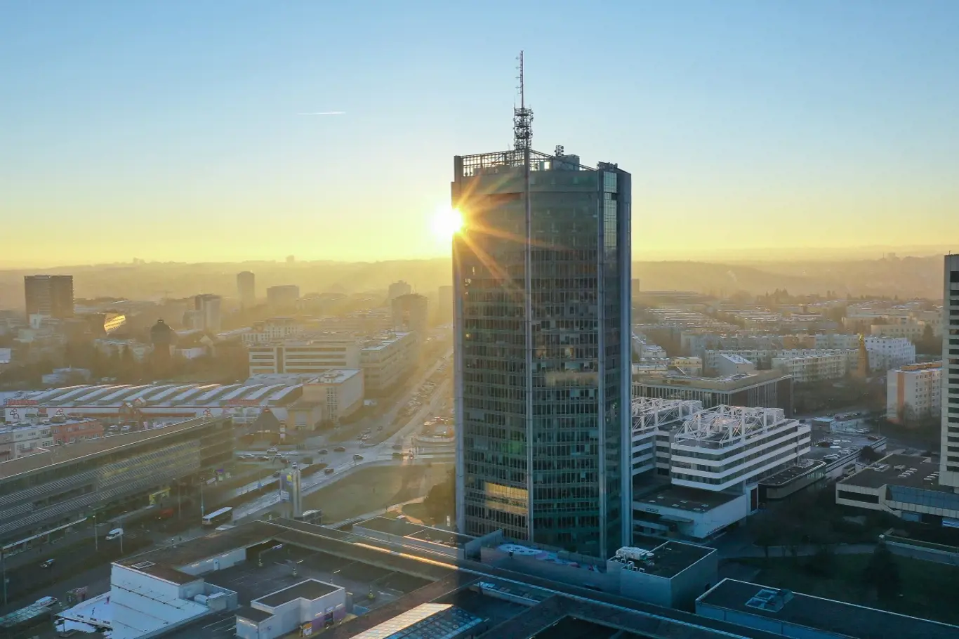 Budova bývalého Motokovu aneb náš první mrakodrap a dnes druhý nejvyšší dům v České republice
