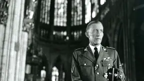 Reinhard Heydrich ve Svatovítské katedrále, Atentát (1964) Reinhard Heydrich ve Svatovítské katedrále, Atentát (1964)