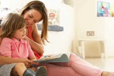 Proč je důležité dětem číst?