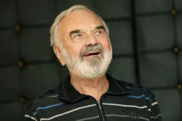 Zdeněk Svěrák slaví 84. narozeniny. Jeho dětské touhy byly velmi zvláštní