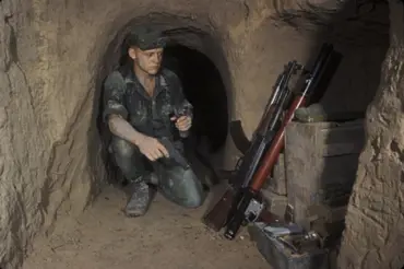 Tunelové krysy: Speciální jednotky umíraly v strašných pastech ve Vietnamu