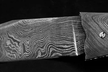 Záhada mečů z damaškové oceli: Technologii dávných mistrů se dodnes nepodařilo napodobit