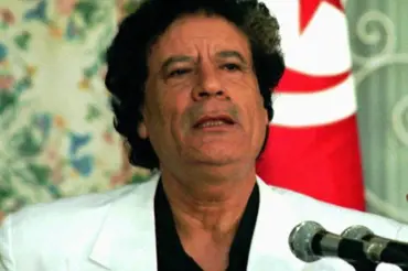 Hra zvaná Bunga bunga a jiné zvrhlé libůstky šíleného diktátora Kaddáfího