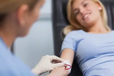 Fascinující svět krevní plazmy: Jak plazma pomáhá zachraňovat životy?