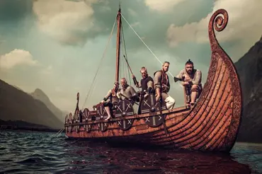 Jak by dopadl střet Vikingů s Indiány? Skutečně se to stalo. Inuité Vikingy krutě zmasakrovali a vypudili