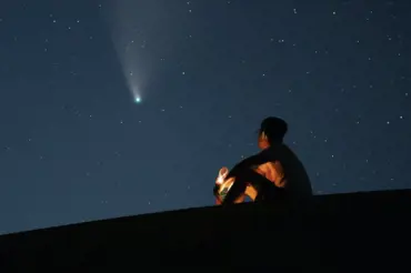 K Zemi míří mezihvězdná kometa. V září ji uvidíme pouhým okem, vědci si jí bohužel všimli až nyní