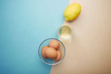 Vejce natvrdo vždy vařte s plátkem citrónu: Už naše babičky věděly, proč to dělají