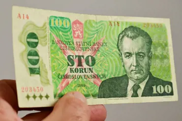 Kvíz pro pamětníky.: Staré československé bankovky. Na stovce byl Gottwald. Kolik dalších si vybavíte?