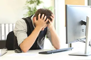 HAYS: Polovina zaměstnanců trpí v práci stresem