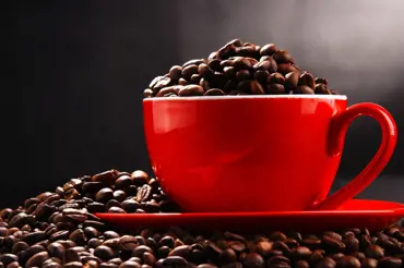 8 tipů jak mít dokonalou kávu: Dejte pozor na množství a proplachujte