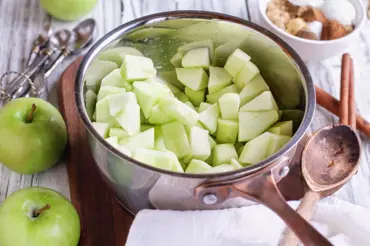Jablečná povidla: Klasický recept našich babiček nic nepřekoná