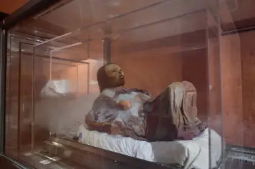 Vědci zrekonstruovali tvář slavné peruánské mumie. Krásná ledová panna byla obětována před 500 lety