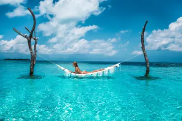 10 úžasných míst, kde si užijete léto v zimě: Utečte do ráje! Nejsou to jen Maledivy